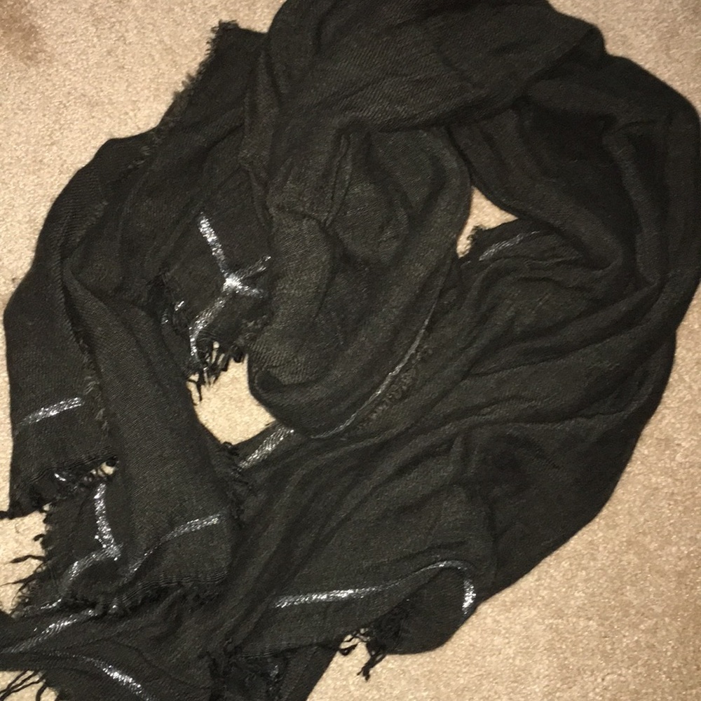 Forest green scarf